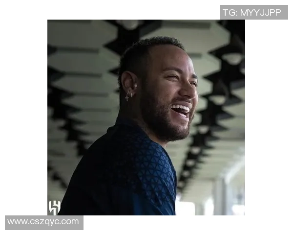 足球明星帅气男孩的魅力瞬间与青春活力的完美结合