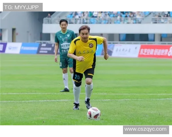 谭咏麟与足球明星偶像的传奇故事与音乐人生交汇的精彩瞬间